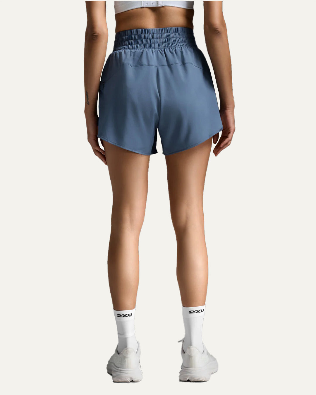 2XU Women's Aero Hi-Rise 4 Inch Shorts - Indigo/Indigo Reflective