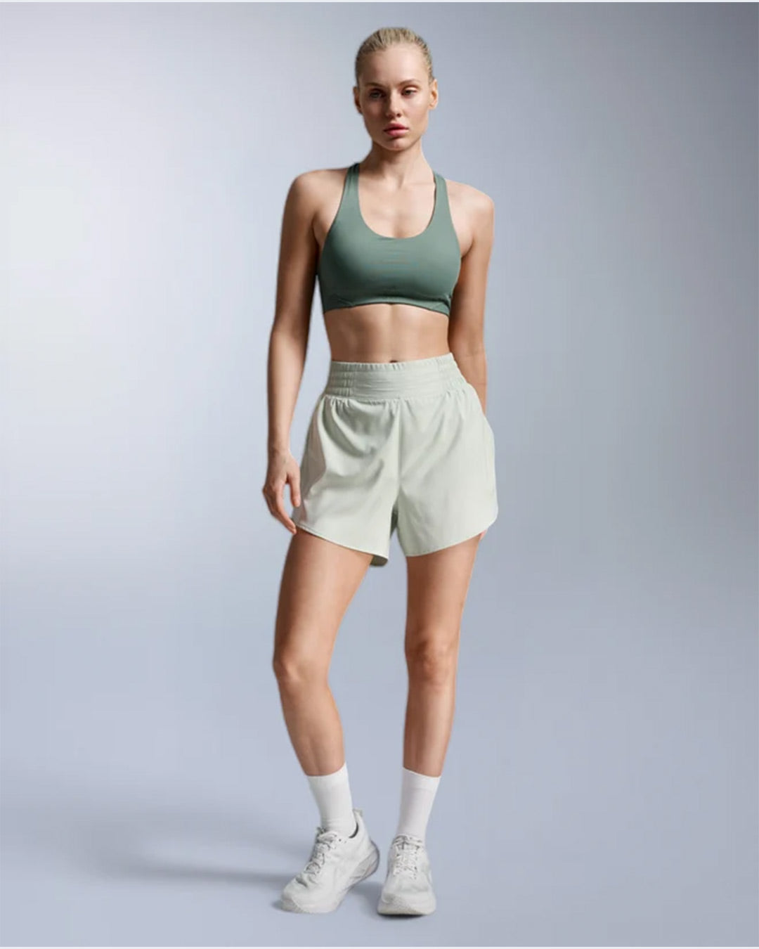 2XU Women's Aero Hi-Rise 4inch Shorts - Seafoam/Seafoam Reflective