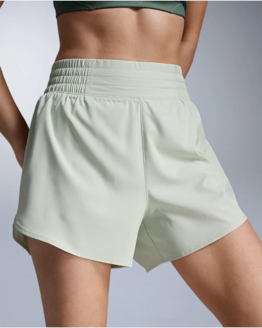2XU Women's Aero Hi-Rise 4inch Shorts - Seafoam/Seafoam Reflective