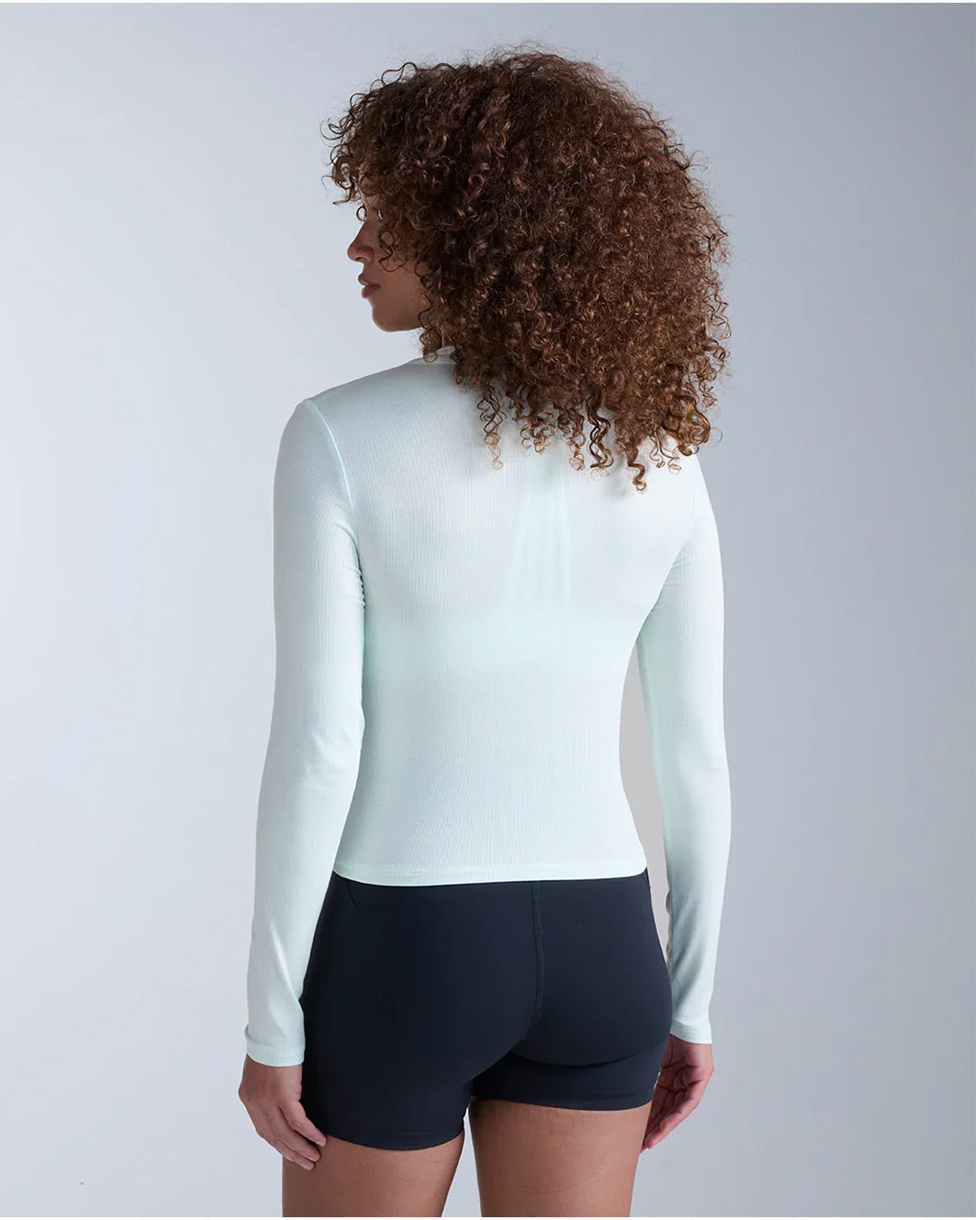 2XU Women's Fluid Modal Ribbed Long Sleeve - Mint Dust/White