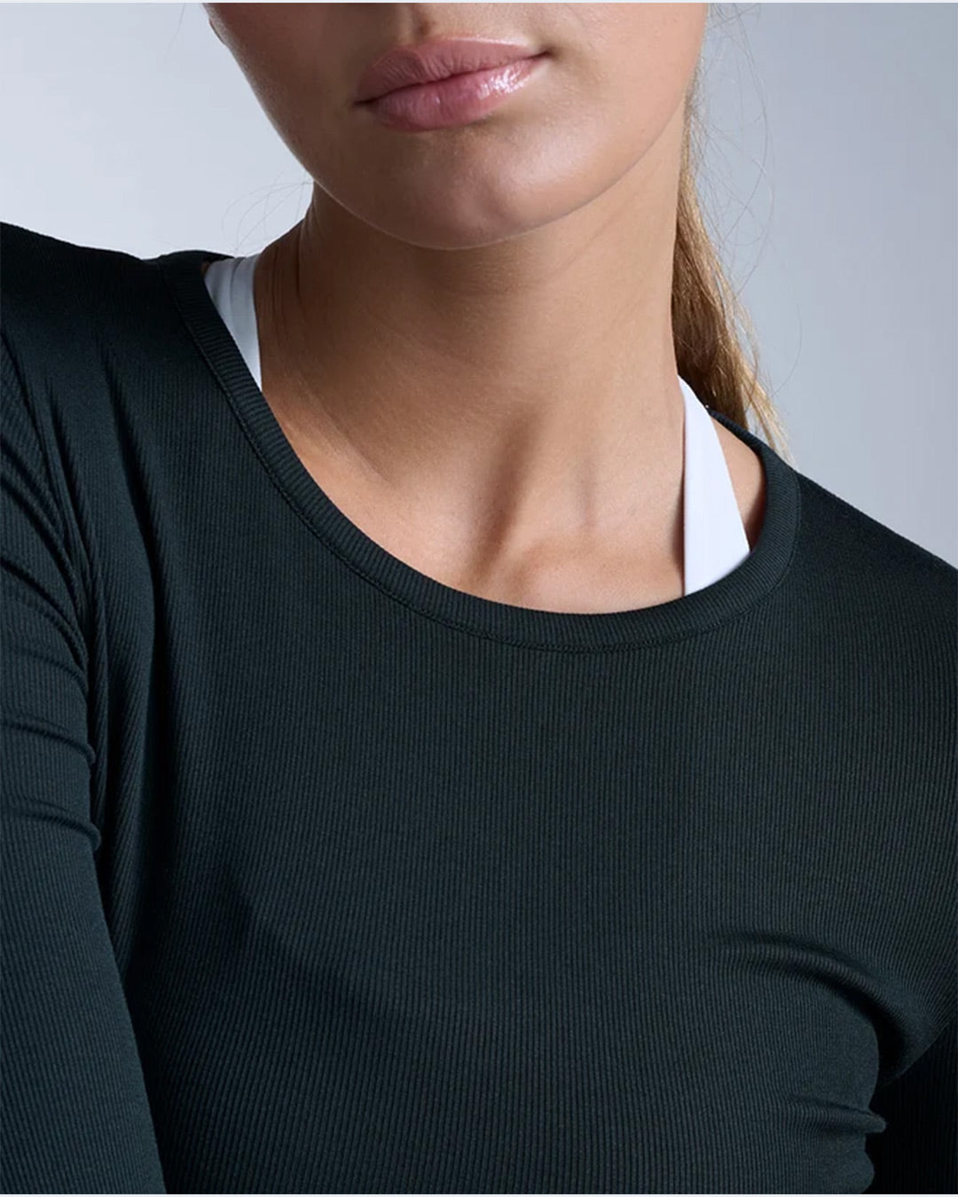 2XU Women's Fluid Modal Ribbed Long Sleeves - Black/White