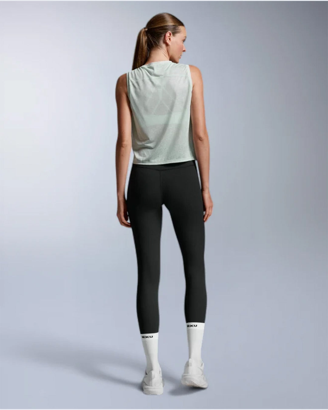2XU Women's Relight Crop Tank - Seafoam/White
