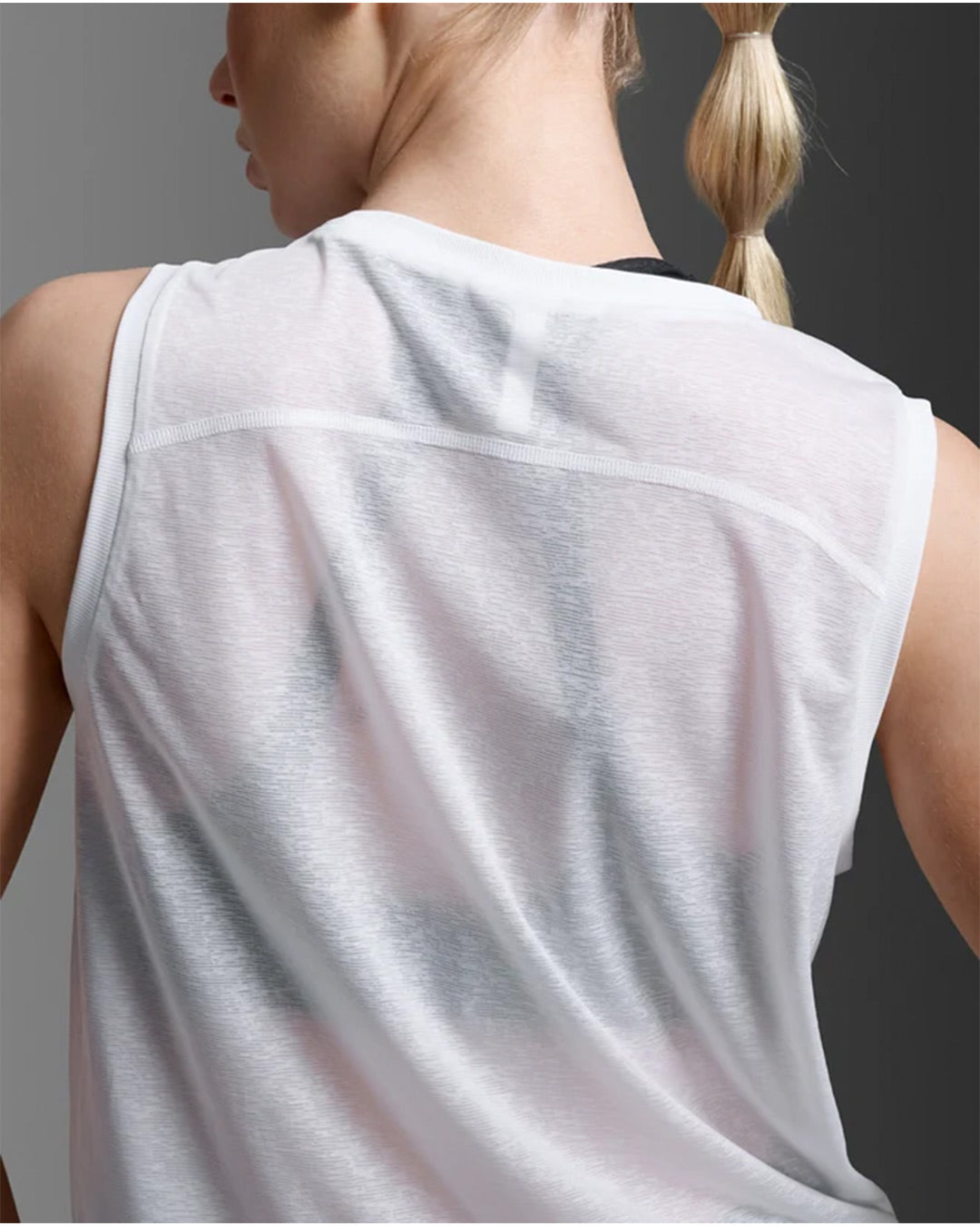 2XU Women's Relight Crop Tank - White/White
