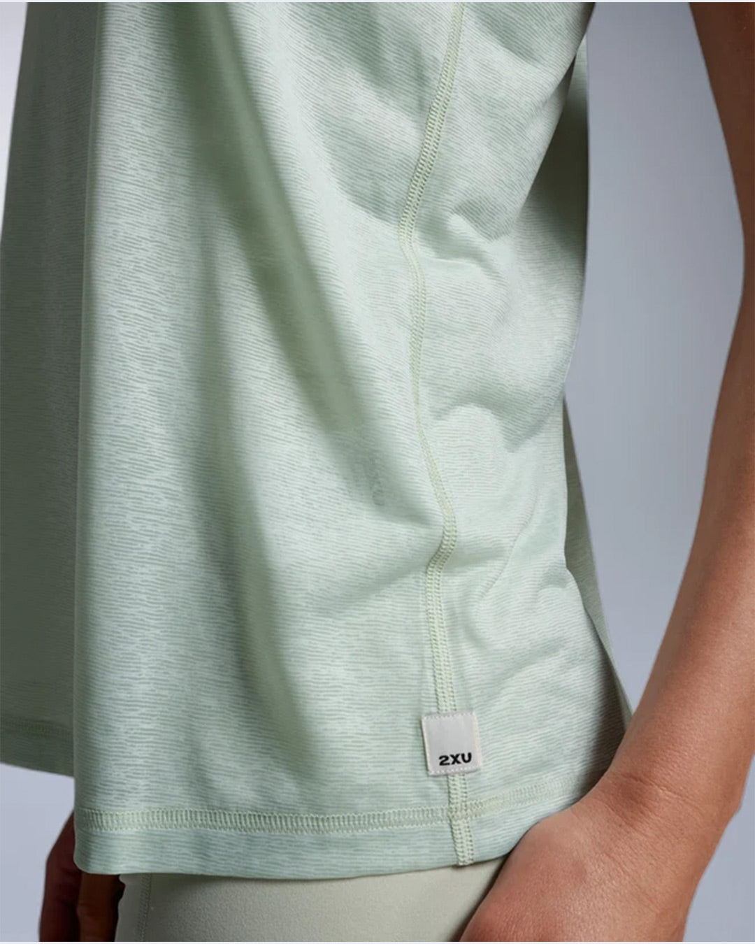 2XU Women's Relight Racerback Singlet - Seafoam/White