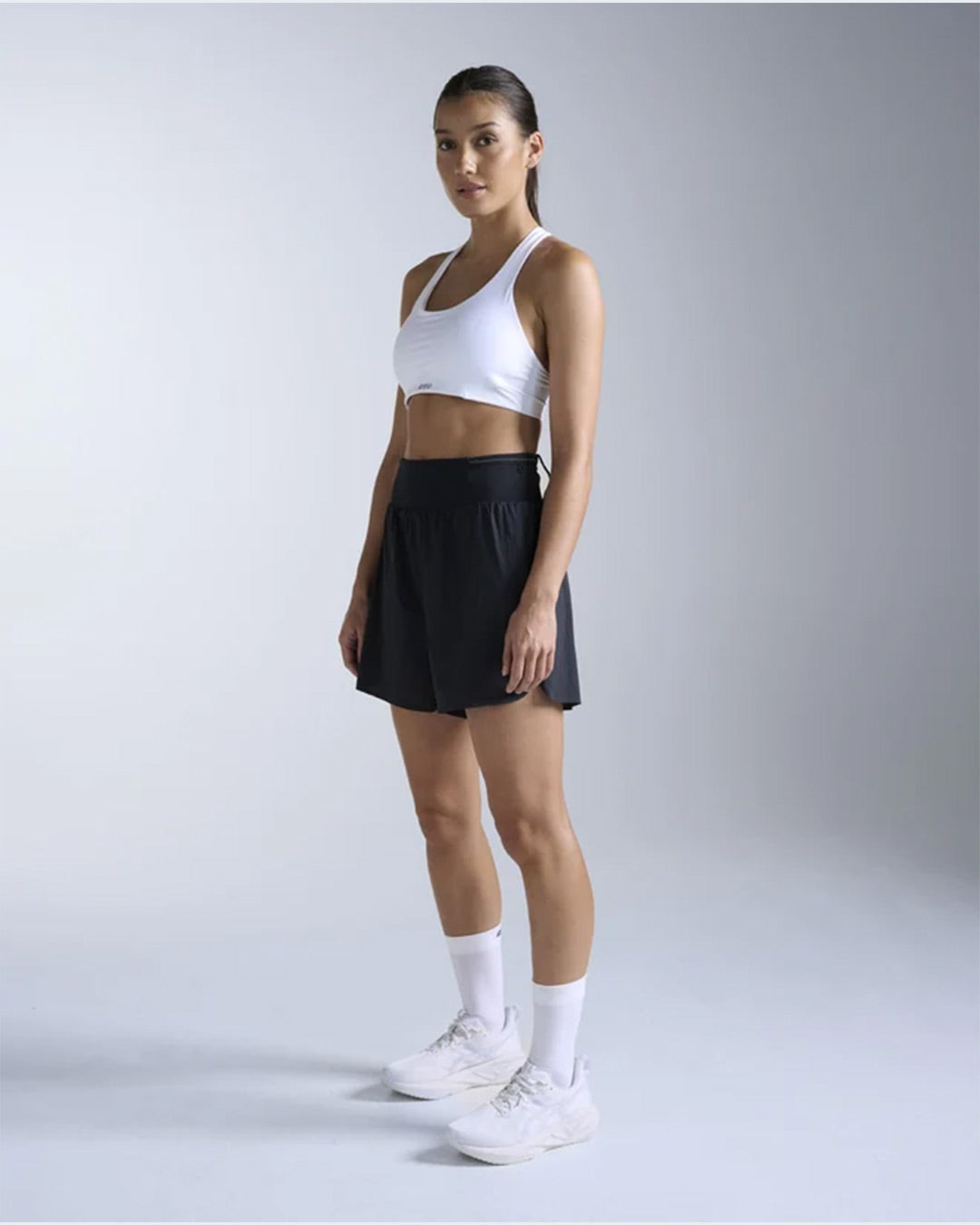 2XU Women's Aero Trail 5inch Shorts - Black/Black Reflective