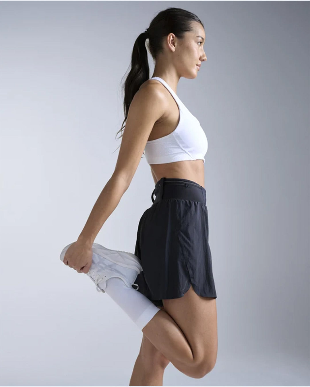 2XU Women's Aero Trail 5inch Shorts - Black/Black Reflective
