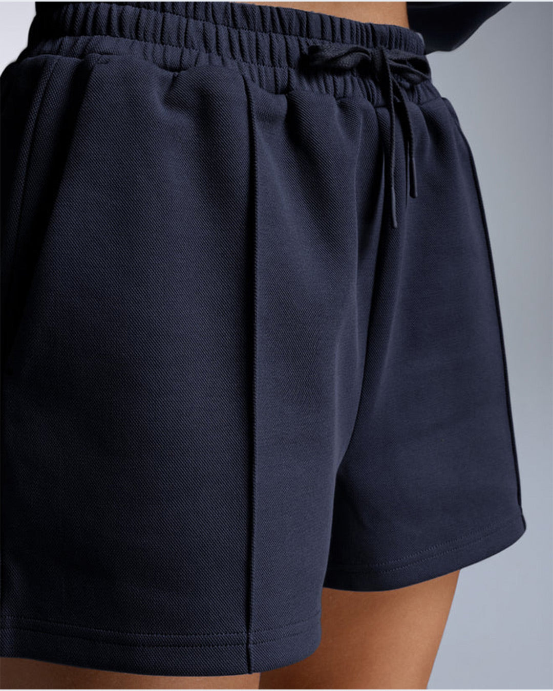 2XU Women's Ribflow Pique Shorts - Midnight/White