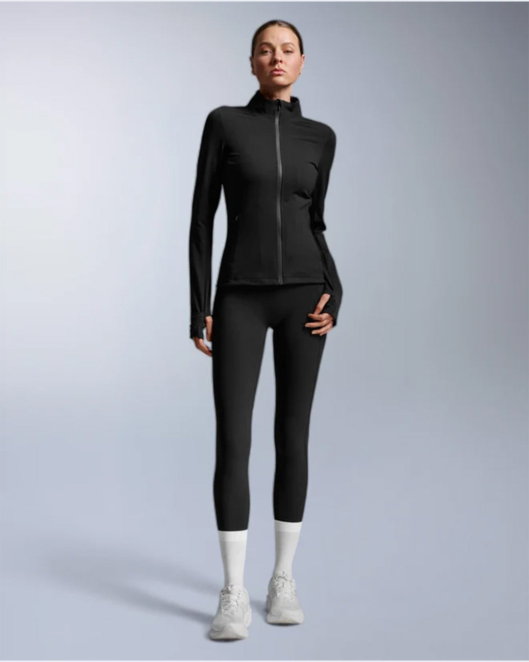 2XU Women's Fluid Full Zip Jacket - Black/Black