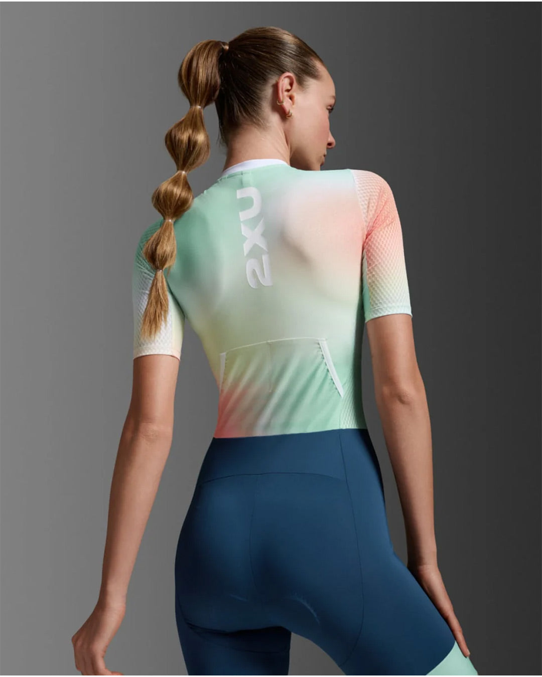 2XU Women's Aero Hex Sleeved Trisuit - Jelly Mint/Majol