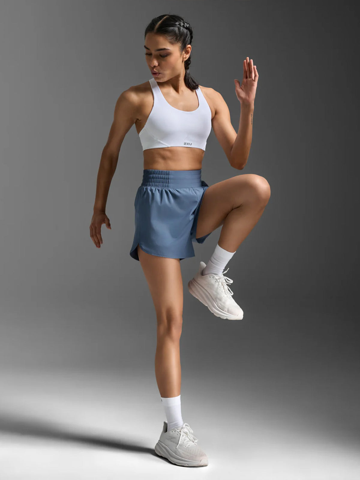 2XU Women's Aero Hi-Rise 4 Inch Shorts - Indigo/Indigo Reflective