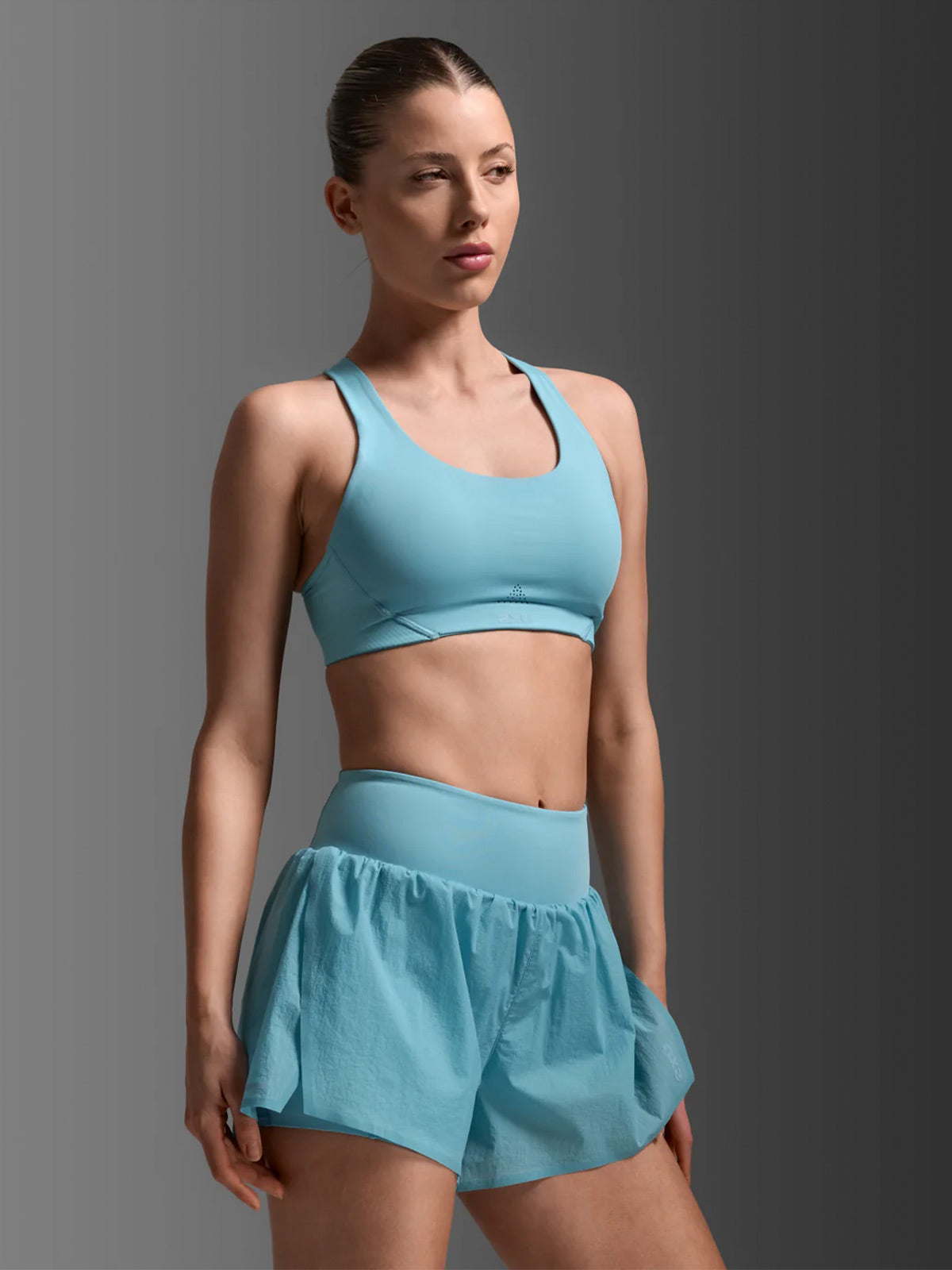 2XU Women's Aero Mesh Medium Impact Bra - Retro Blue/Retro Blue Reflect