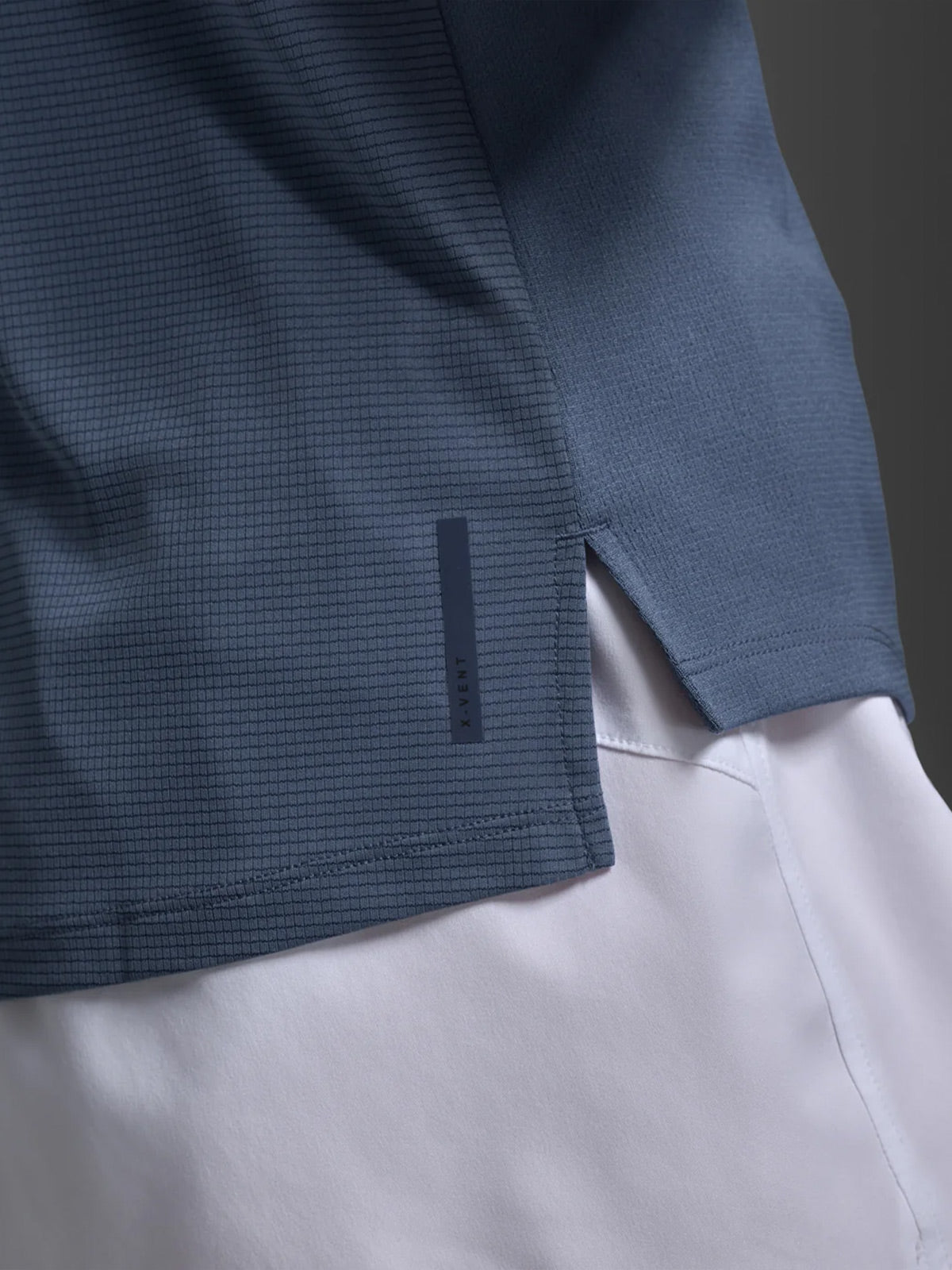 2XU Women's Aero Mesh Tee - Indigo/Indigo Reflective