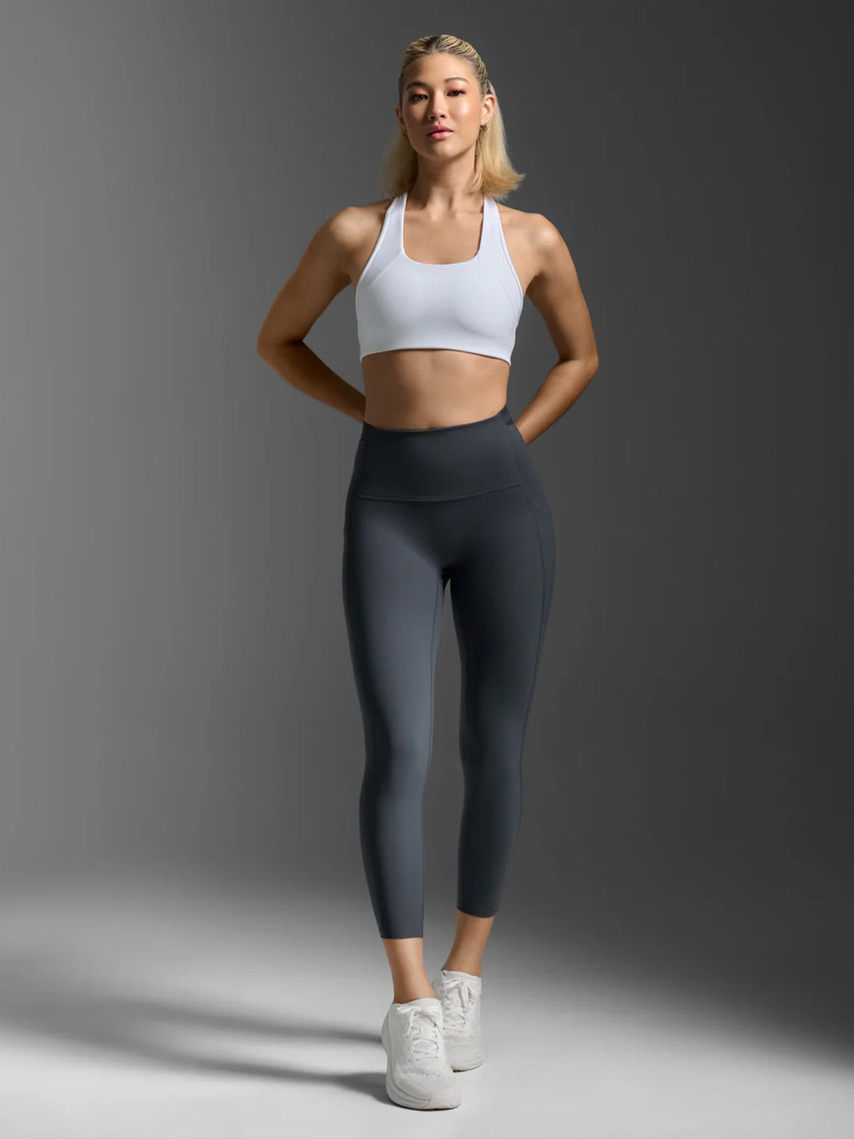 2XU Women's Form Racerback Medium Impact Bra - White/White