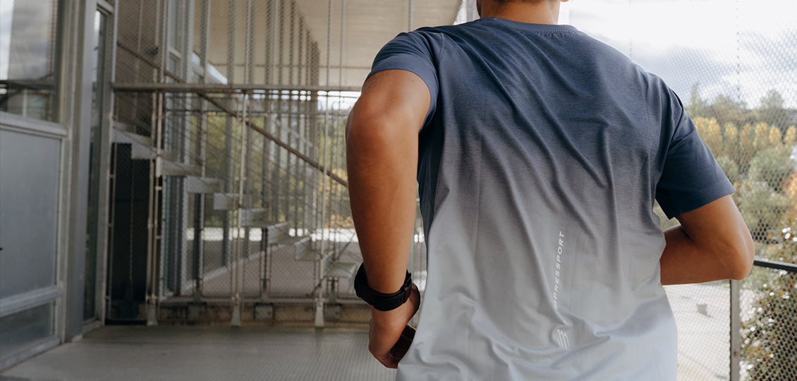 Compressport Men's Performance SS Tshirt - Indigo