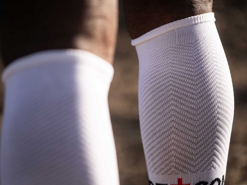 Compressport Unisex's Full Socks Run - White