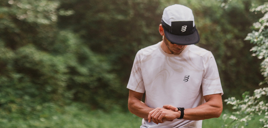 Compressport Unisex's 5 Panel Light Cap - White/Black