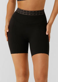 Lorna Jane High Definition Zip Pocket Bike Short - Black