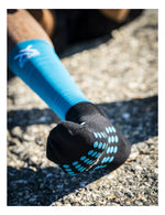 Compressport Mid Compression Socks ( XU00005B5028) - Mosaic Blue/Black