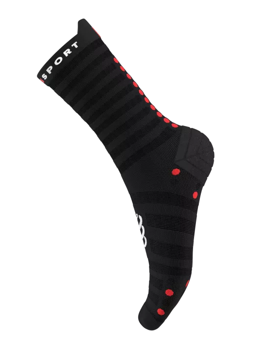 Compressport Unisex's Pro Racing Socks v4.0 Ultralight Run High - Black/Red