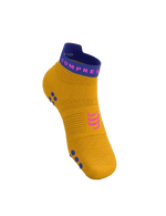 Compressport Unisex's Pro Racing Socks v4.0 Run Low - Saffron/Dazz Blue