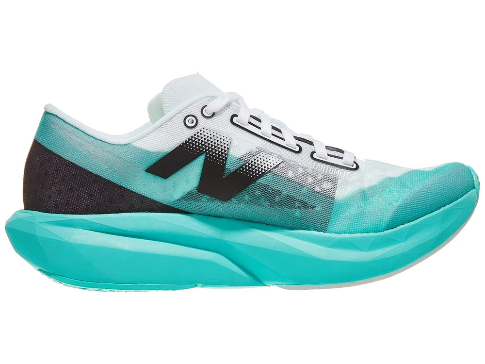 New Balance Women's Fuel Cell Rebel v4 - Cyber jade