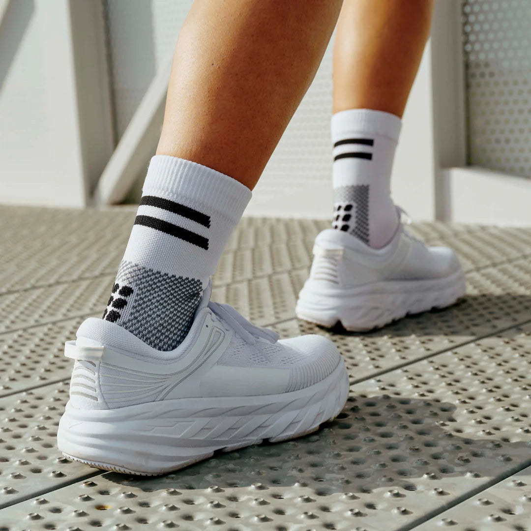 CEP Unisex's Training Socks Mid-Cut - White