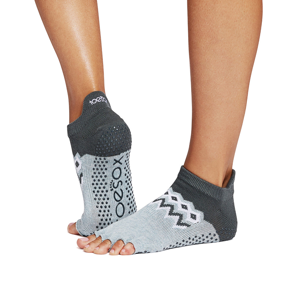 TOESOX Grip Half Toe Low Rise - Peaks