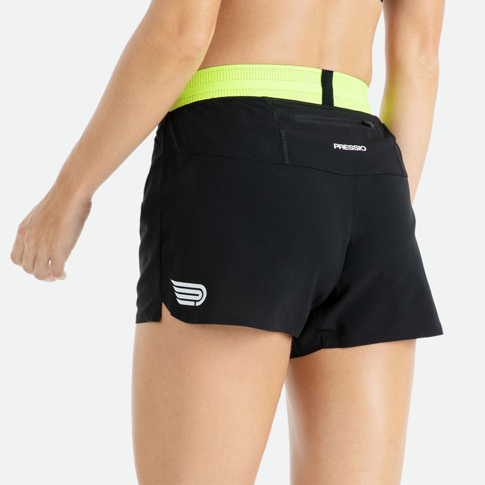 Pressio Women's Arahi 3'' Short