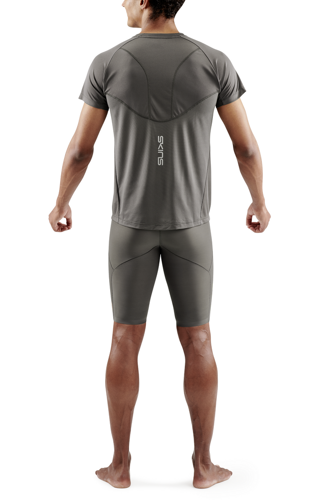 SKINS Men's Activewear Short sleeve Top 3-Series - Charcoal