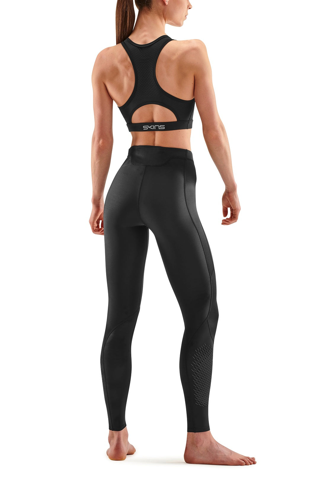Skins Compression Long Tights, Women Series 3 Skyscraper - Black, 100%  Authentic, Women's Fashion, Activewear on Carousell