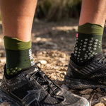 Compressport Unisex Pro Racing Socks V3.0 Trail - Stealth Green ( TSHV3-601 )