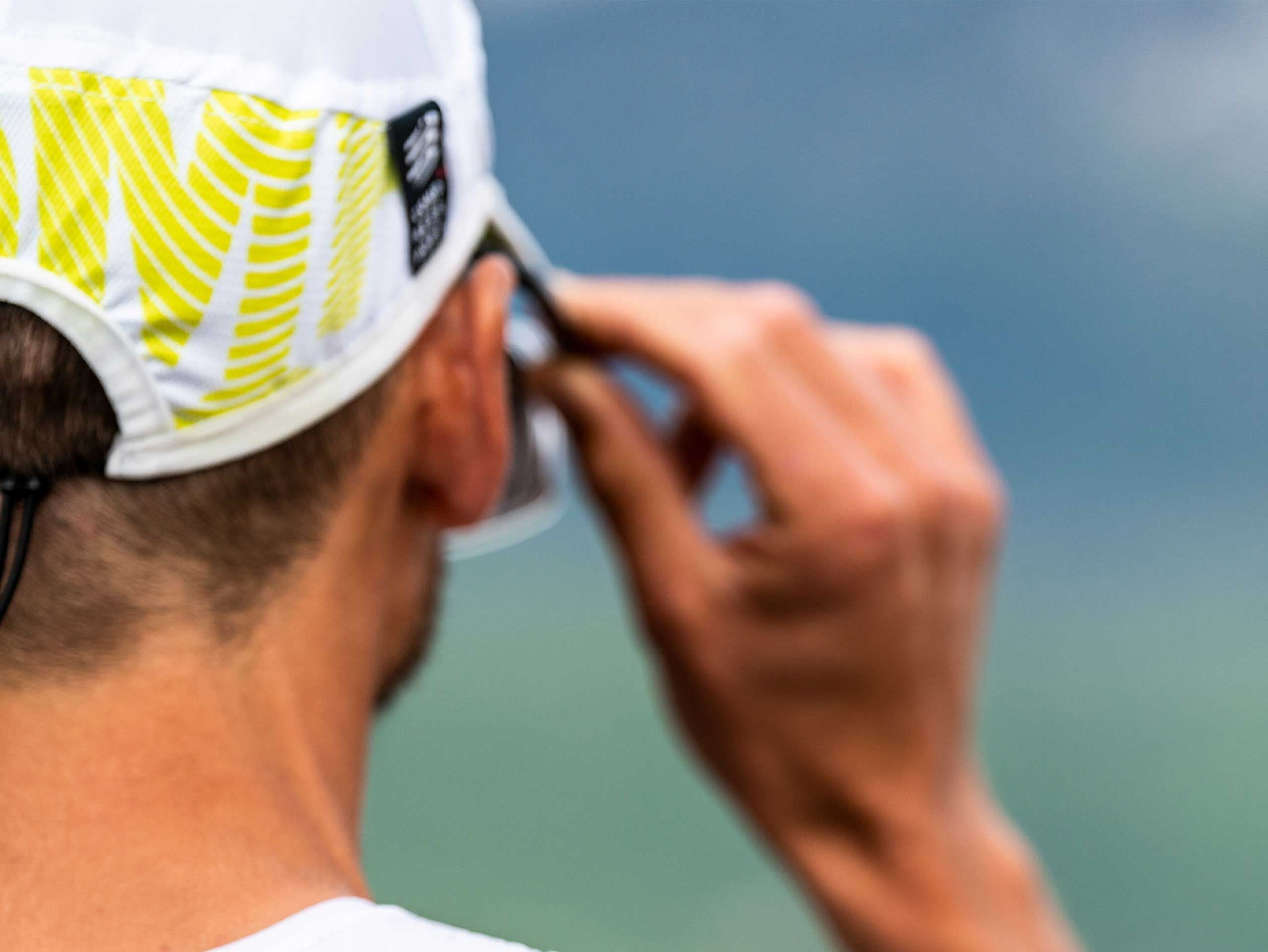 Compressport Unisex's Pro Racing Cap - White/Evening Primrose
